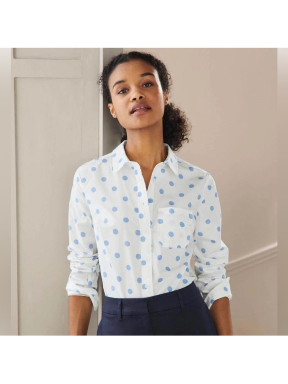 Boden Classic Button Down in White With Pale Blue Dots
